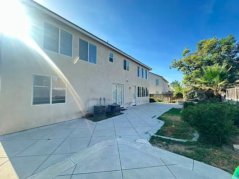6429 Amber Sky Way — Photo 22