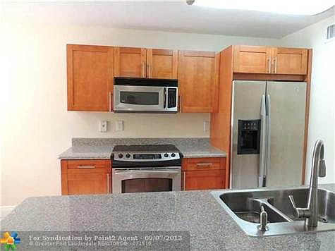 2nd image of 4745 NW 97th Ct