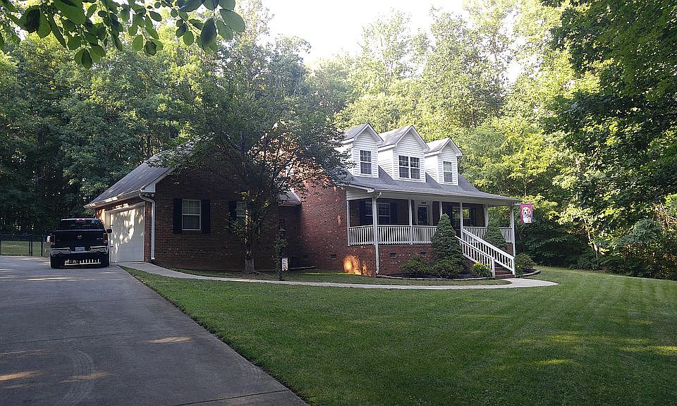 2nd image of 5000 Roberson Farm Rd