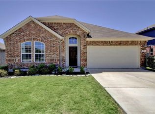 400 Hibiscus Dr, Hutto, TX 78634