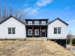58371 White Temple Rd, Vandalia, MI 49095