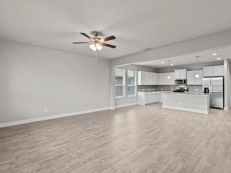 15508 Putney Way — Photo 8