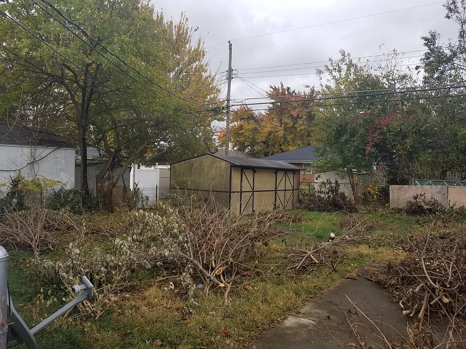 2nd image of 4623 Saint Margaret Ln