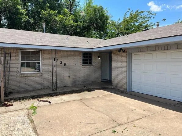1136 NW 104th St, Oklahoma City, OK 73114