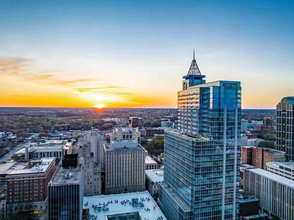 301 Fayetteville St Unit 2601, Raleigh, NC 27601