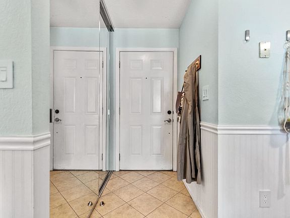5th image of 23 Monte Verano Ct