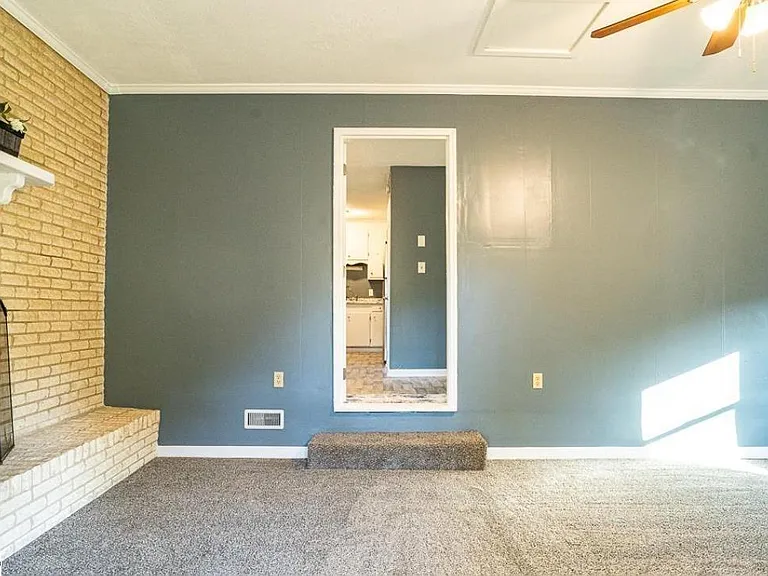 215 Orchard Cir — Photo 14