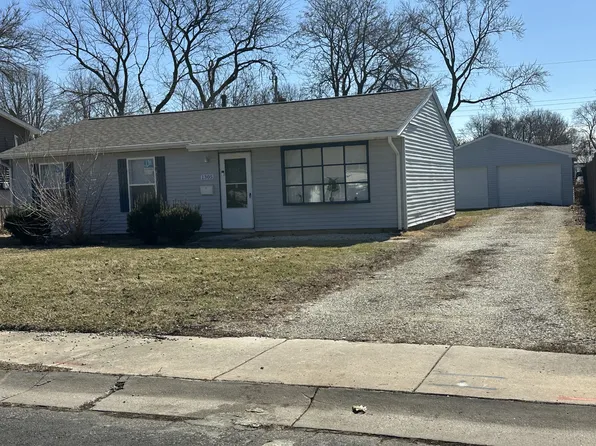 1305 Eureka St, Urbana, IL 61801