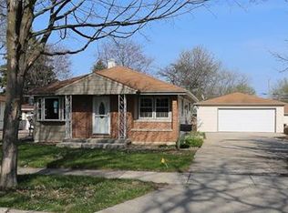 915 Ellis Ave, Winthrop Harbor, IL