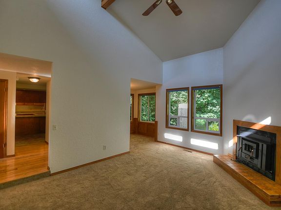 5th image of 2407 Tyndell Cir SW