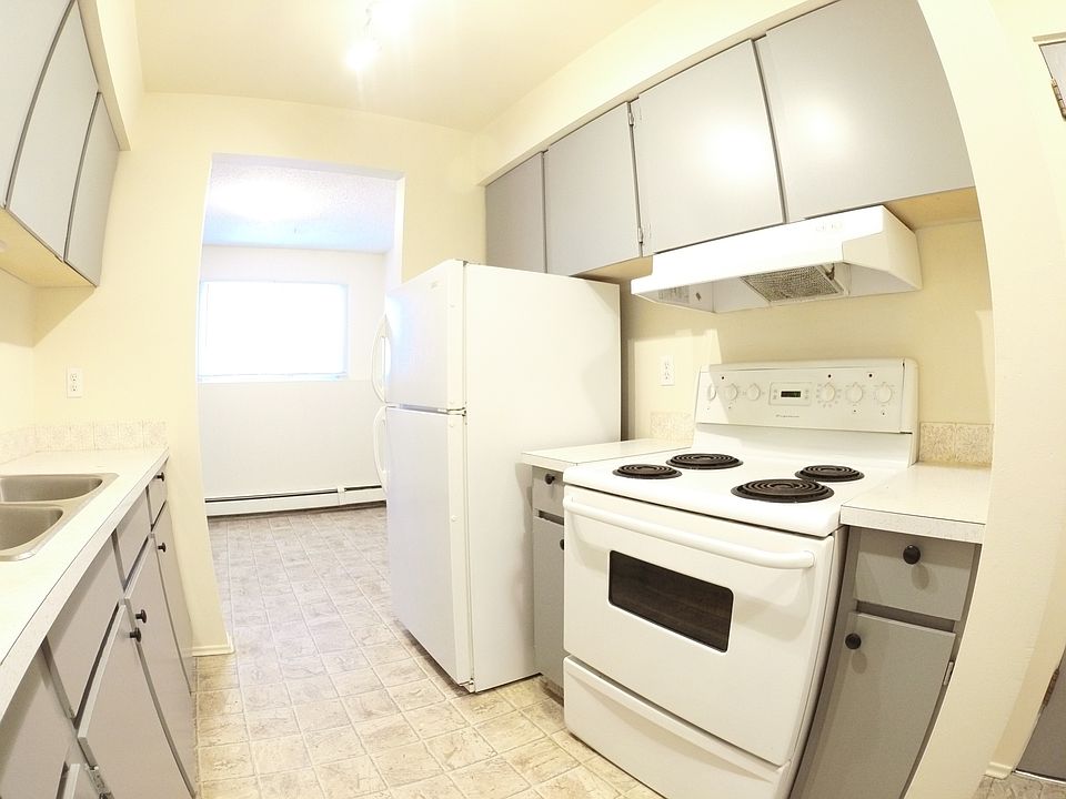 1st image of 5604 50th Ave #201