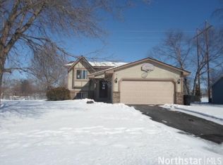 11658 Quebec Ave N, Champlin, MN 55316