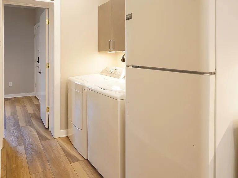 1908 Constitution Ave NE #1 — Photo 5