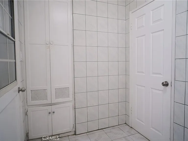 8163 Willis Ave — Photo 10