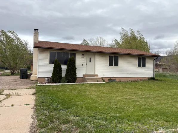 3720 N Driftwood Ln, Enoch, UT 84721