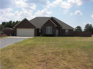 1640 Heartwood Dr, Blanchard, OK 73010