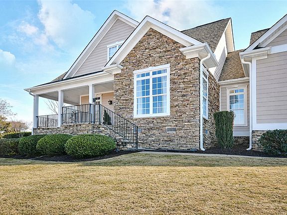2nd image of 125 Walnut Creek Way