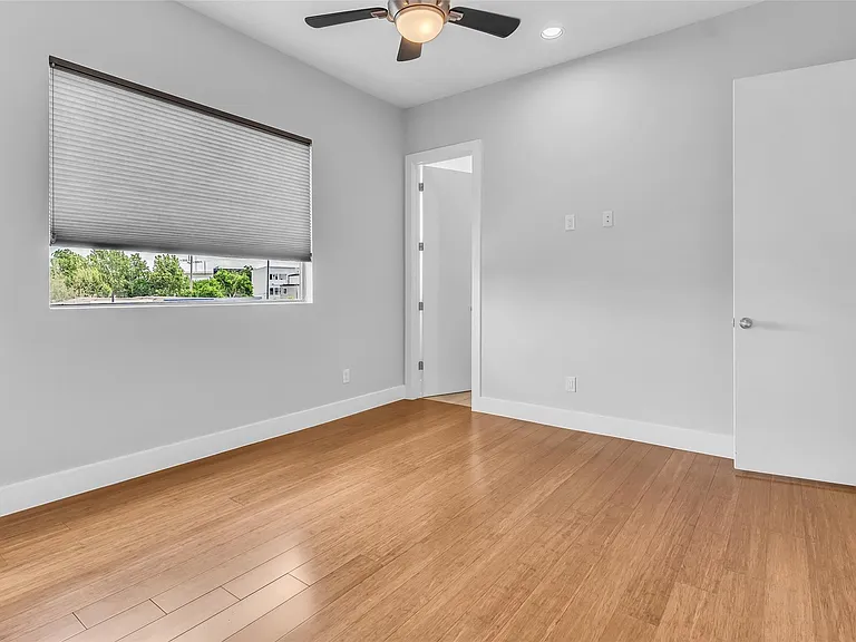 1802 Hickory St — Photo 28