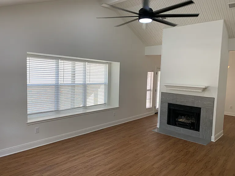 14919 River Wind — Photo 40