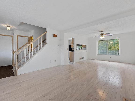5th image of 4250 Aruba Dr