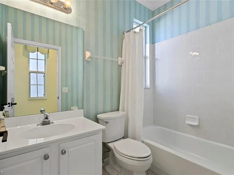 1208 Chelmsford Ct #67 — Photo 21