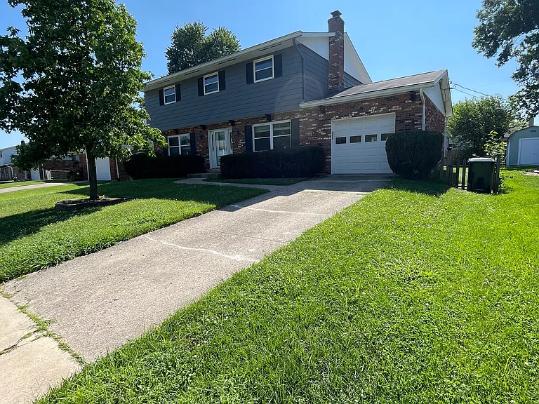 1629 Citadel Pl — Photo 3
