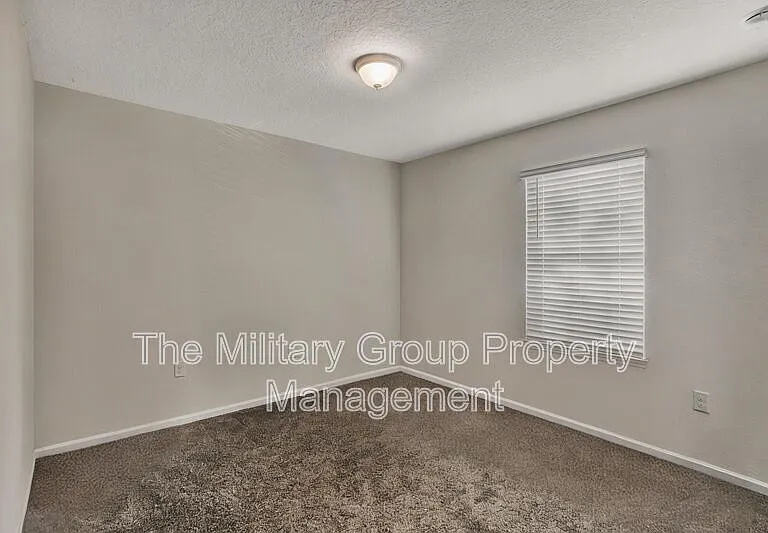 3538 Martin Lakes Dr — Photo 16