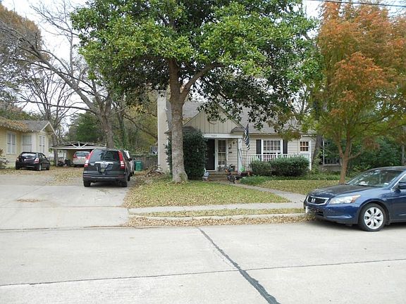 2nd image of 1002 W Hunt St