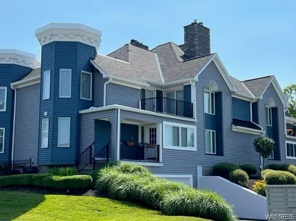 219 Lakefront Blvd, Buffalo, NY 14202