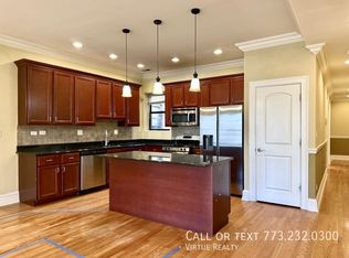 5528 S Indiana Ave APT 2, Chicago, IL 60637