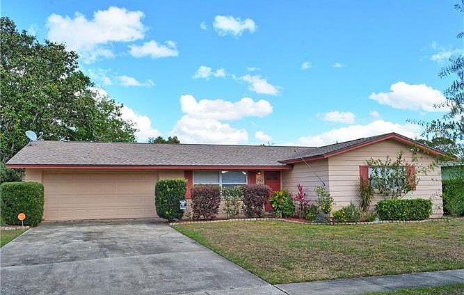 1st image of 7917 Plunkett Ave