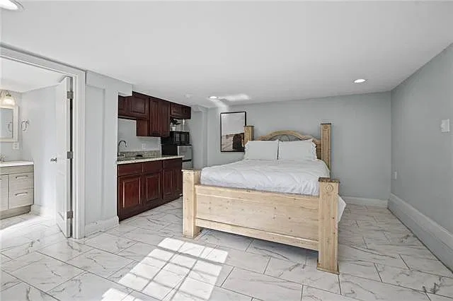 1 bed, 1.0 bath, 280 sqft, $1,250 — Photo 2