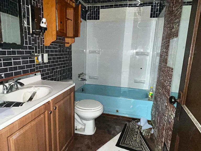 211 Judith Ln — Photo 23