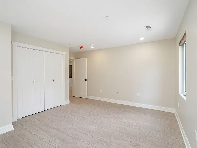 100 E Tennessee Ave #101 — Photo 19