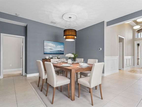 5th image of 4925 Sandy Brook Cir