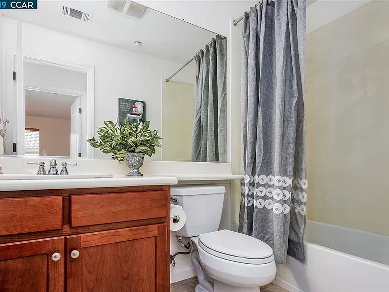 5325 Sherwood Way — Photo 9