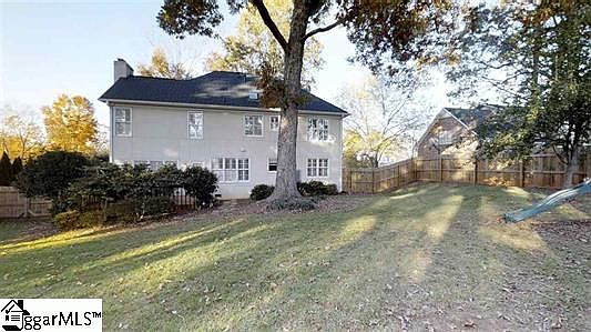 3rd image of 206 Hickory Hill Ln