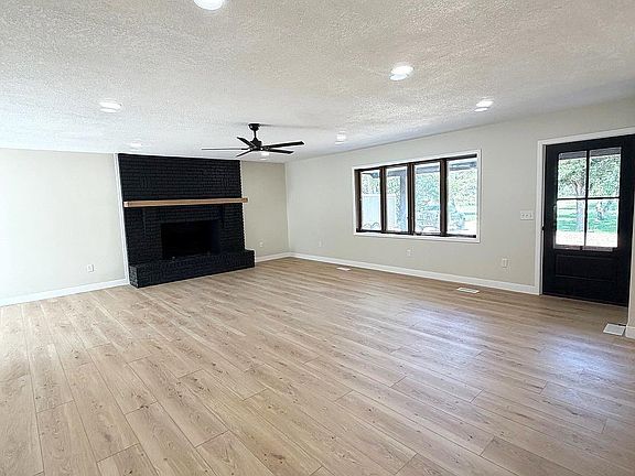 5th image of 775 14th Ave