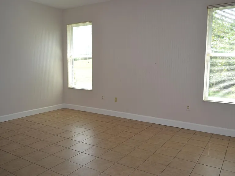 268 W Romany Loop — Photo 11