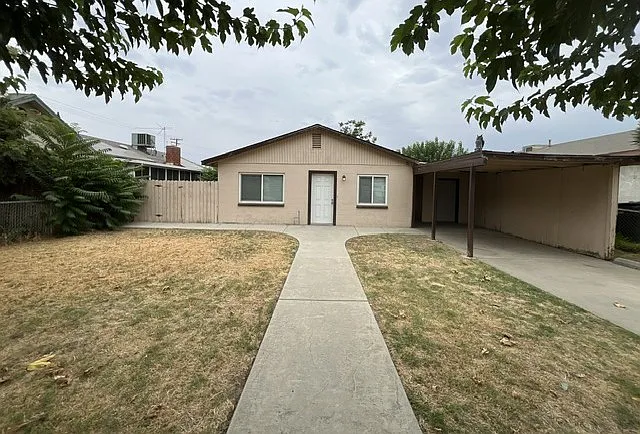 3 bed, 1410 sqft, $1,650 — Photo 2