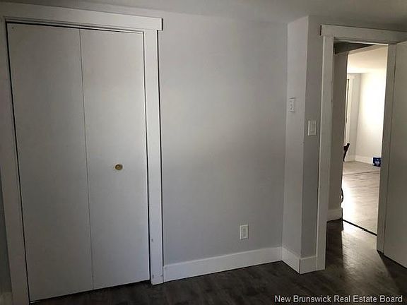 5th image of 338 Middlesex Rd