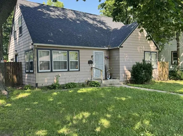 2208 Logan St, Rockford, IL 61103