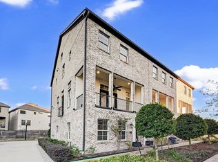 2034 Waterloo Station Rd, Houston, TX 77045