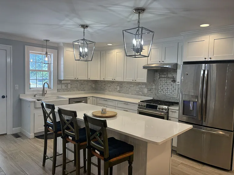210 High St — Photo 5