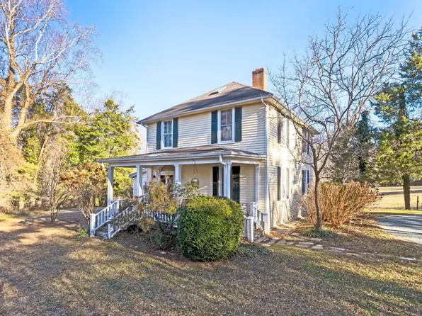 5515 Gordonsville Rd, Keswick, VA 22947
