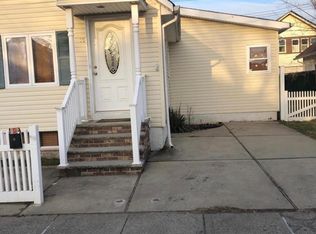 17 Maple Ter #1, Staten Island, NY 10306