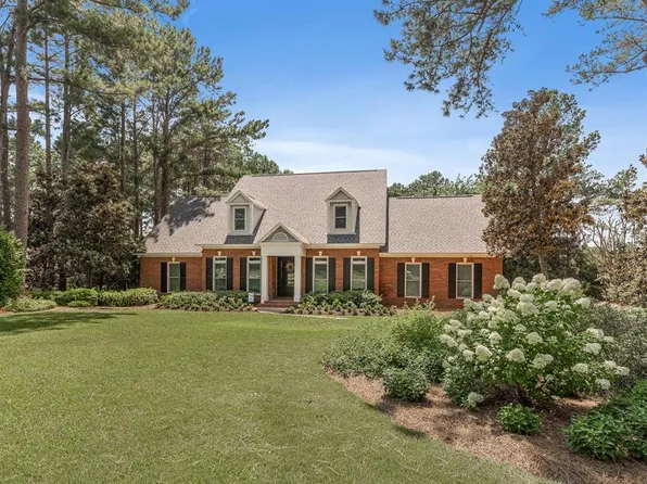 202 Wentworth Dr, Dothan, AL 36305