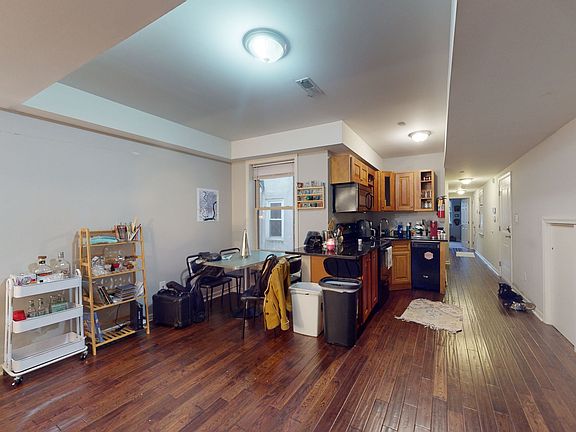 4th image of 1628 Willington St #2