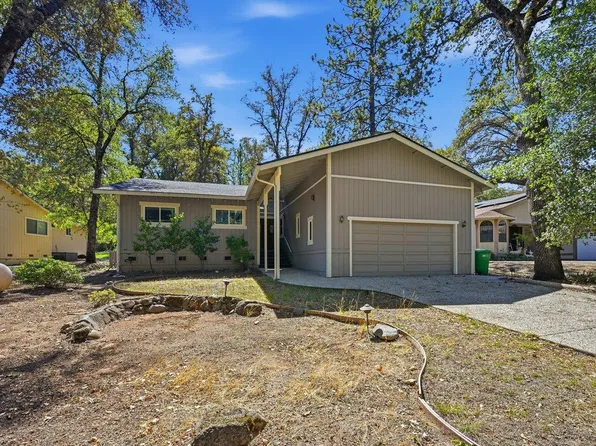 19555 Chaparral Cir, Penn Valley, CA 95946