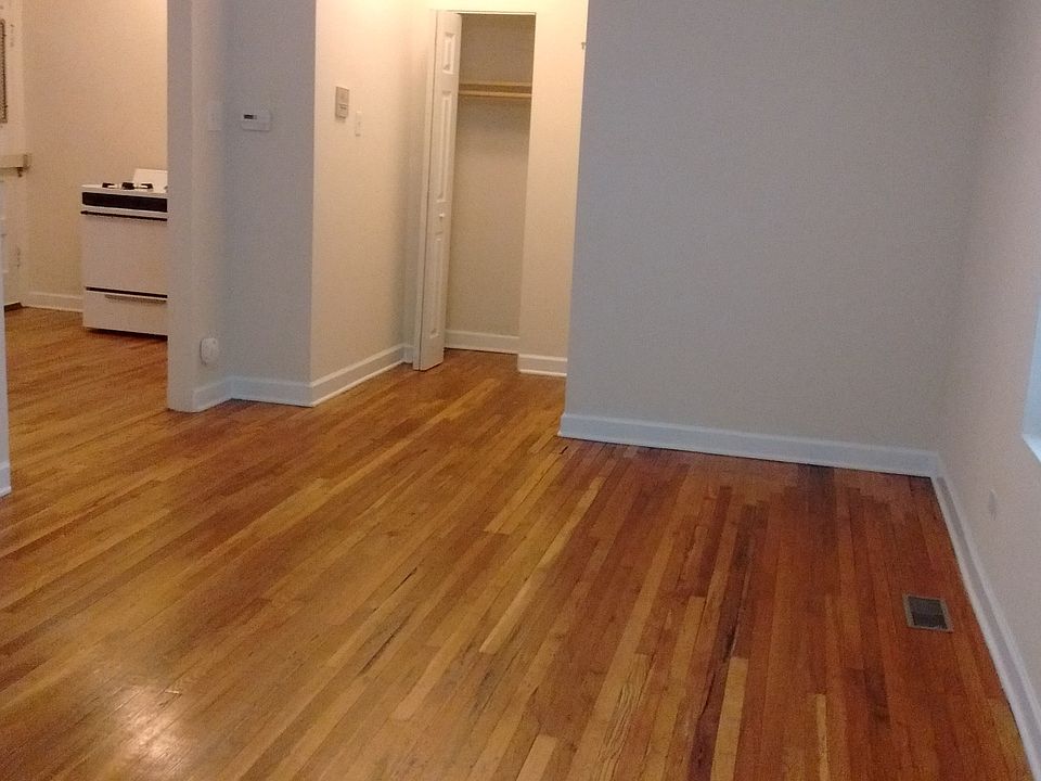 2nd image of 3531 N Broadway St